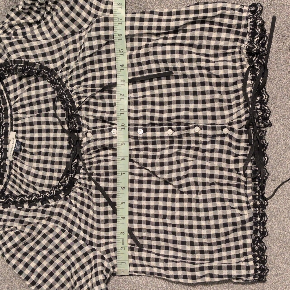 American Eagle Gingham Top Size Medium - image 4